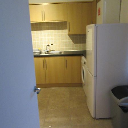 No 5 - LARGE 1 BED NEAR SEFTON PARK AND LARK LANE Apartment Liverpool Ngoại thất bức ảnh