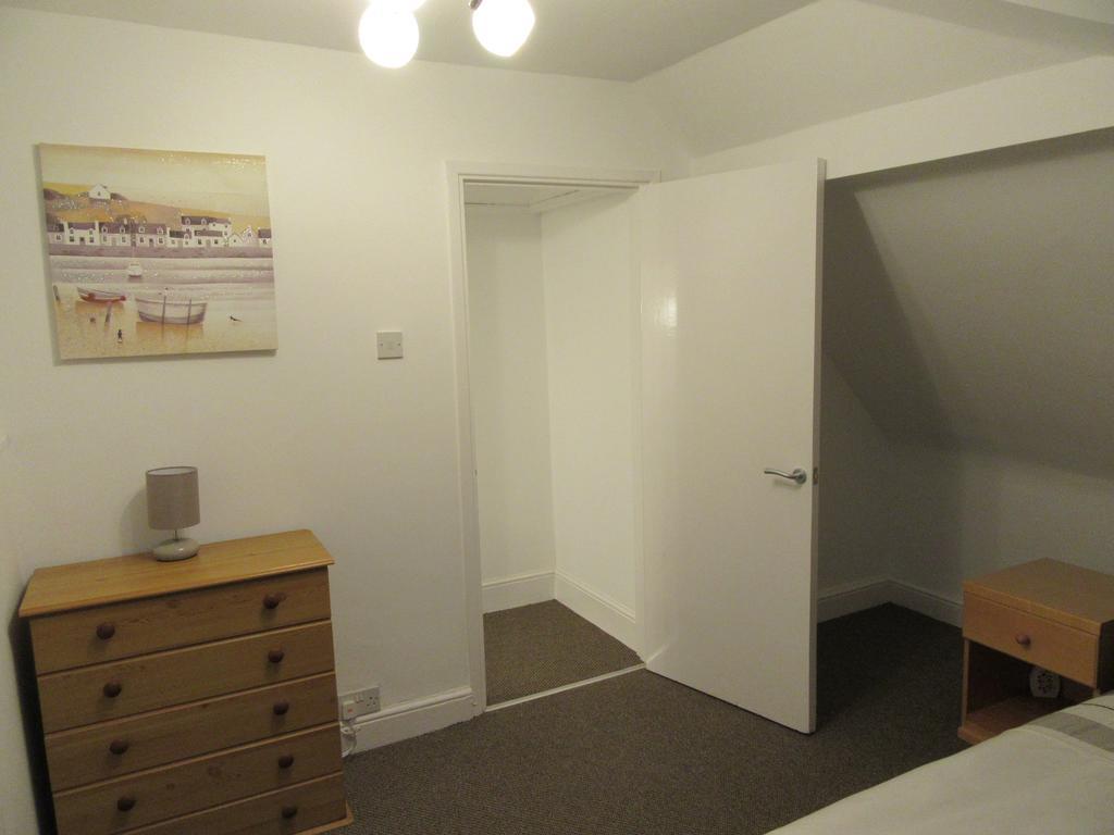 No 5 - LARGE 1 BED NEAR SEFTON PARK AND LARK LANE Apartment Liverpool Ngoại thất bức ảnh